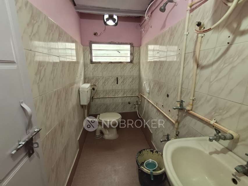 2 BHK Flat In Pattapu Enclave,mehdipatnam For Sale  In Masab Tank