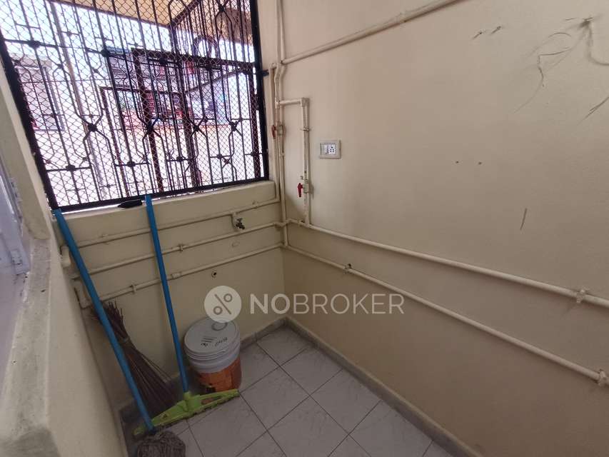 2 BHK Flat In Pattapu Enclave,mehdipatnam For Sale  In Masab Tank