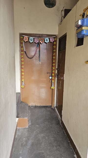 4+ BHK Flat For Sale  In Gtb Enclave