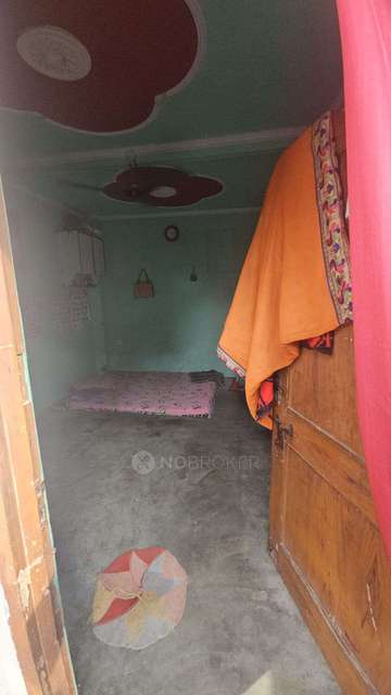 4+ BHK Flat For Sale  In Gtb Enclave