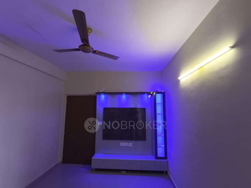2 BHK Flat In Pyramid Pride, Sector 76 for Rent  In Pyramid Pride