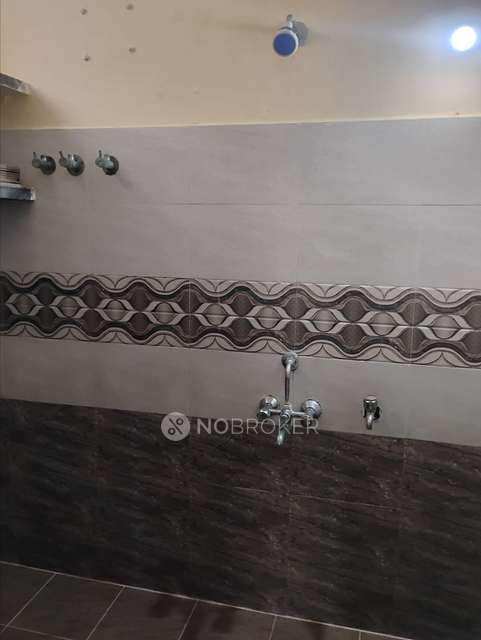 2 BHK Flat In Sowbaghya Apartments For Sale  In Raja Annamalai Puram