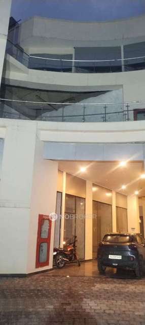 Shop in Sector 102, Gurgaon for sale 
