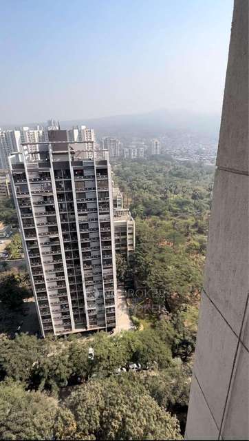 2 BHK Flat In Godrej Tranquil For Sale  In Kandivali East