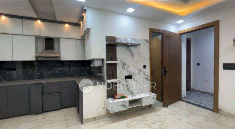2 BHK Flat In Lucky Palm Valley For Sale  In Bisrakh Jalalpur