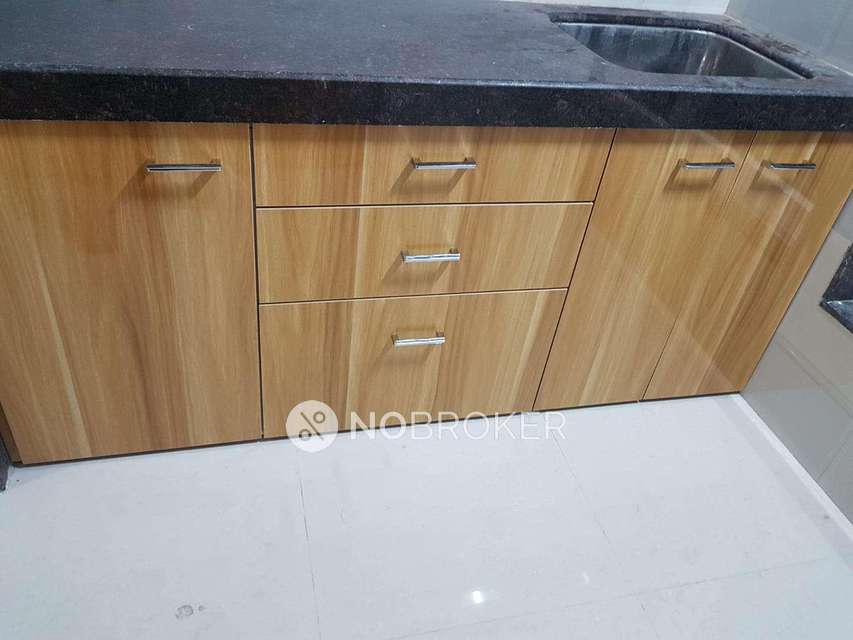 2 BHK Flat In Prathmesh Darshan For Sale  In Ghatkopar East