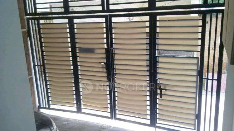 2 BHK Flat In Abul Fazal Enclave For Sale  In Okhla