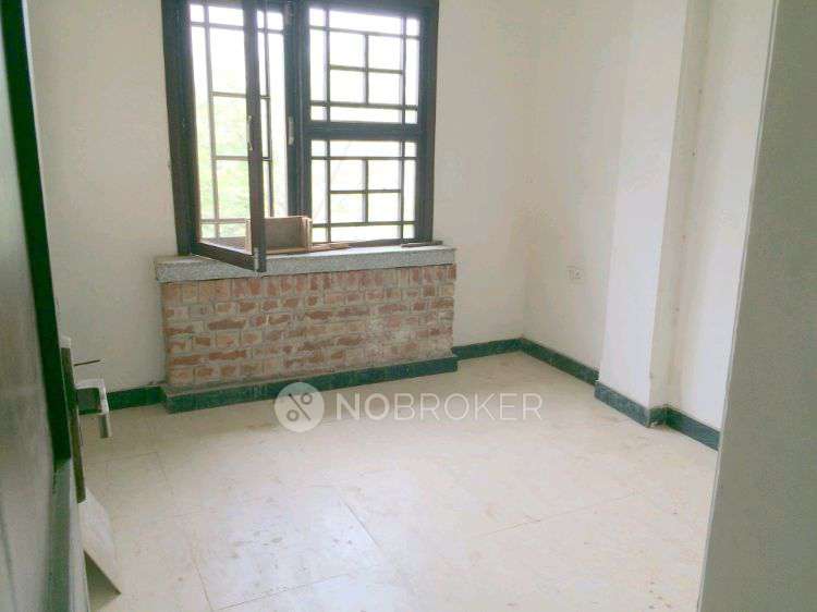 2 BHK Flat In Abul Fazal Enclave For Sale  In Okhla