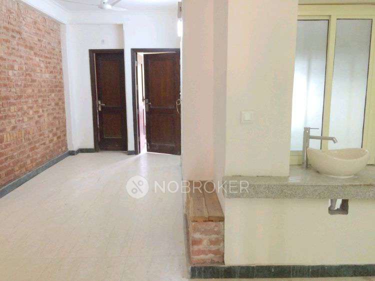 2 BHK Flat In Abul Fazal Enclave For Sale  In Okhla