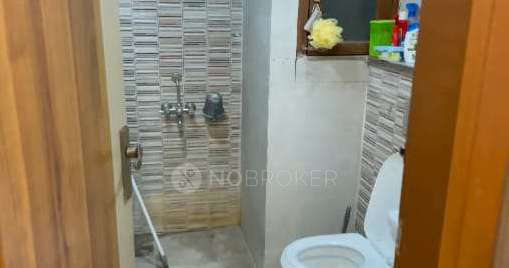 2 BHK Flat In Standalone Building  For Sale  In Uttam Nagar