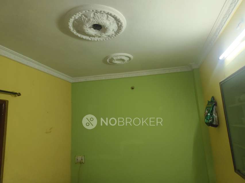Single Room for Male In 1 BHK  In Rajeswari Resedency, Kadugondanahalli In Kadugondanahalli
