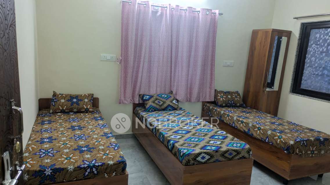 PG for Girls in Kharadi