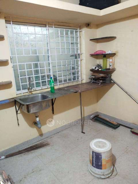 1 RK House for Rent  In Dooravani Nagar