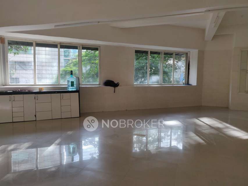 Office Space in Andheri West, Mumbai for sale 