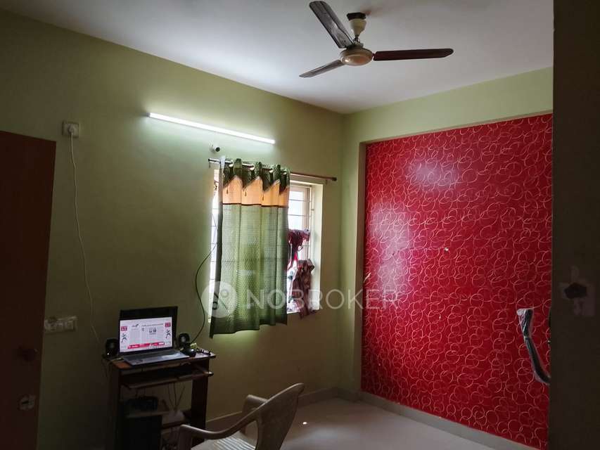 2 BHK Flat In Bhavya&#39;s Lig For Sale  In Kukatpally