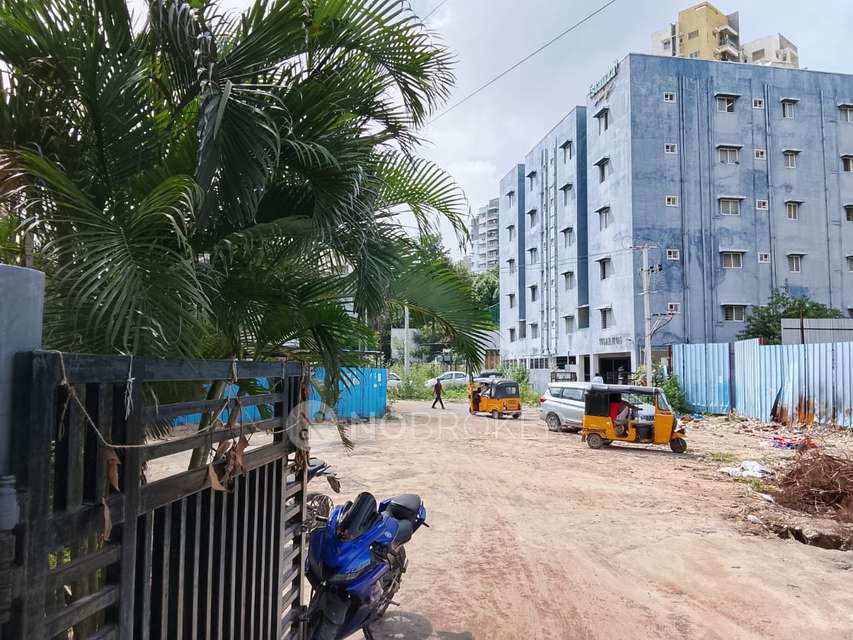 2 BHK Flat In Bhavya&#39;s Lig For Sale  In Kukatpally