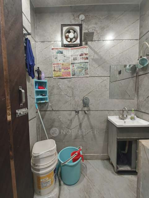 2 BHK Flat In Rwa Vani Vihar For Sale  In Uttam Nagar, Delhi