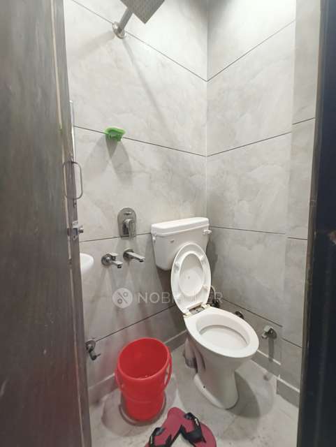 2 BHK Flat In Rwa Vani Vihar For Sale  In Uttam Nagar, Delhi