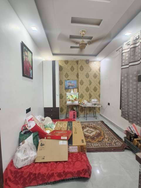2 BHK Flat In Rwa Vani Vihar For Sale  In Uttam Nagar, Delhi