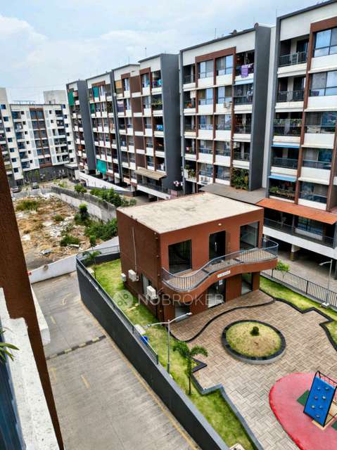 2 BHK Flat In Spacemint Easterlia For Sale  In Lohegaon