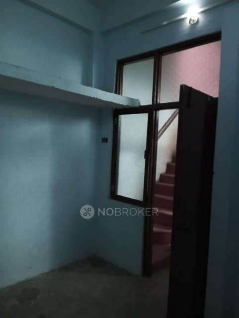 2 BHK Flat For Sale  In Madannapet Colony