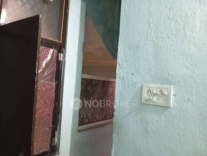 2 BHK Flat For Sale  In Madannapet Colony