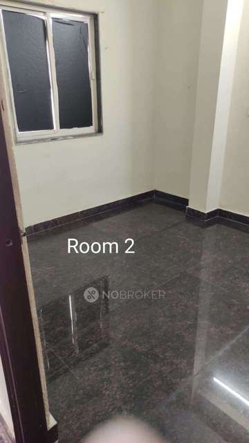 2 BHK Flat In Standalone Building  for Rent  In Banjara Hills