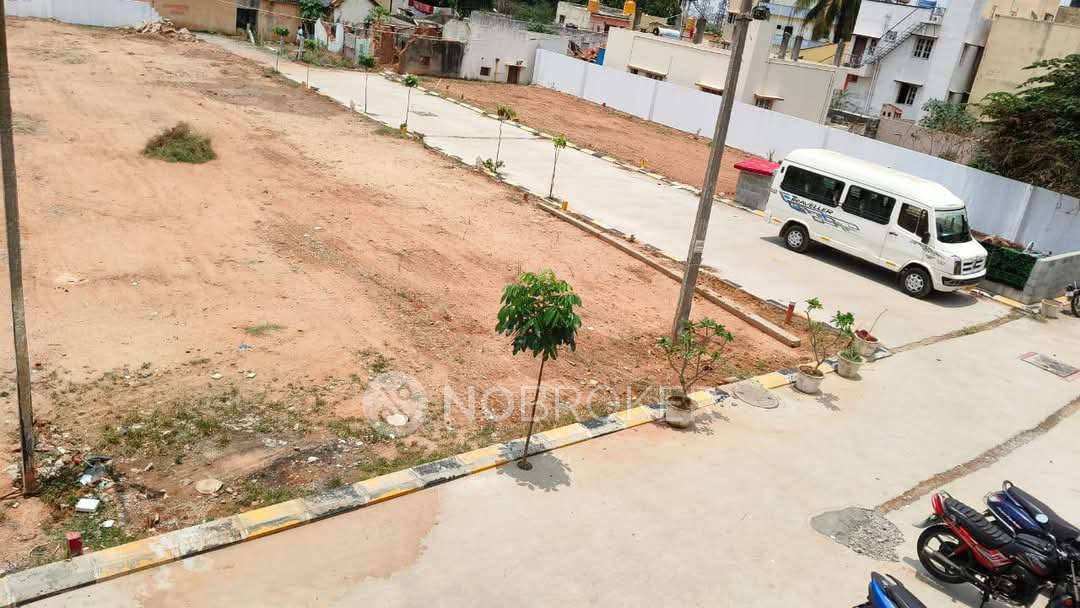 Plot For Sale  In Aishwarya Royal City  In Begur