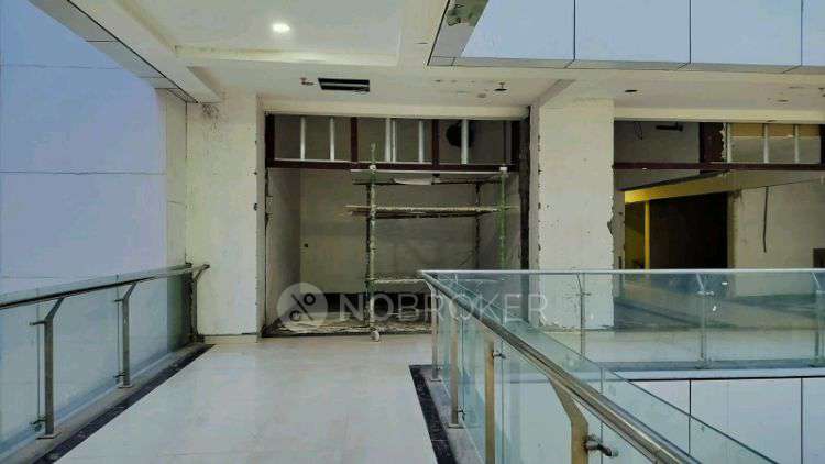 Shop in Spectrum Metro Sec 75 Noida, Noida for sale 