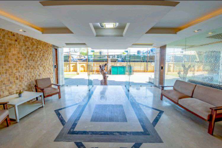 2 BHK Flat In Millionaire Heritage For Sale  In Andheri West