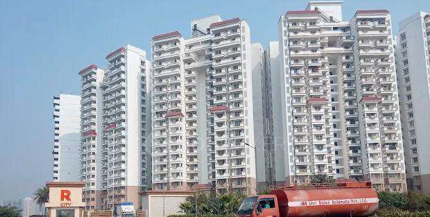 1 RK Flat In Rampratha The Vista Sector 37 D For Sale  In Ramprastha