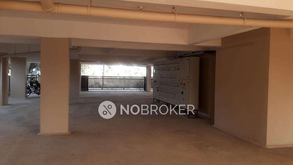 4+ BHK Flat In Standalone Building  For Sale  In Vidyaranyapura