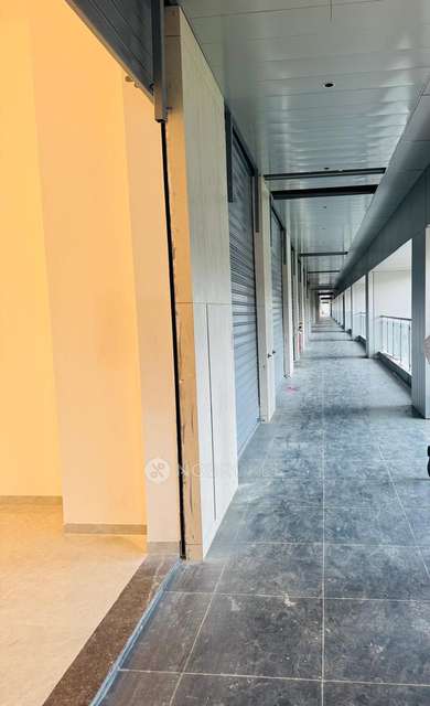 Shop in Gera Imperium Gateway, Pune for Rent 