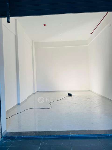 Shop in Gera Imperium Gateway, Pune for Rent 