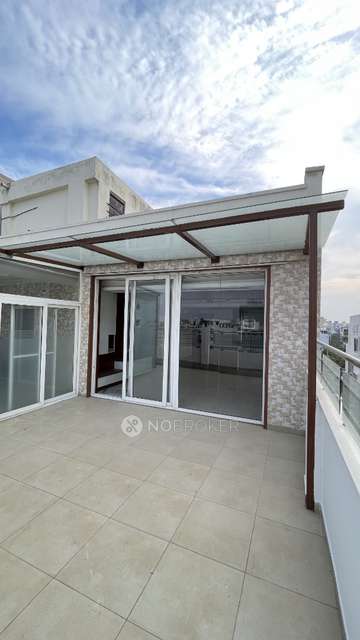 4 BHK Flat In Zain Tower For Sale  In Santosh Nagar