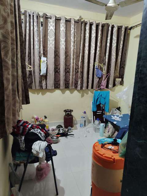 Shared Room for Female In 1 RK  In Vishnu Sri Apartment In Warje Jakat Naka