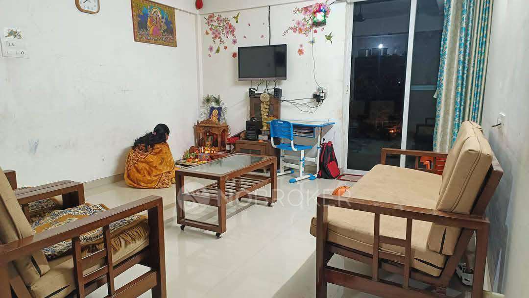 Shared Room for Male In 2 BHK  In Nexus Glorious In Sus