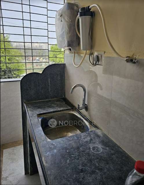 PG for Girls in Alandi