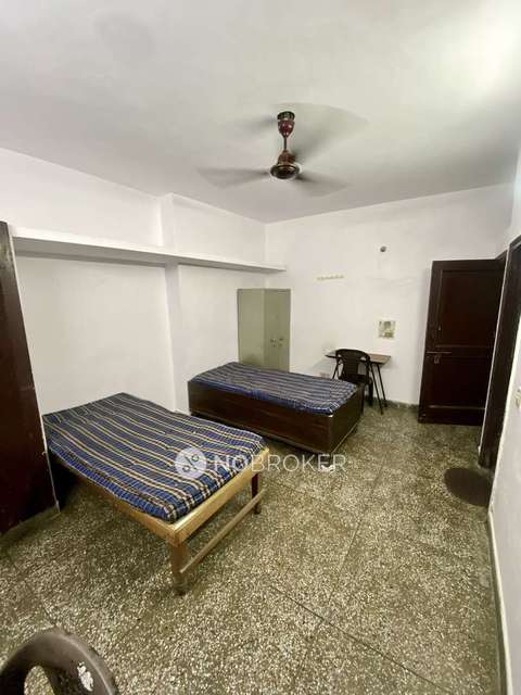 PG for Boys in Hauz Khas,