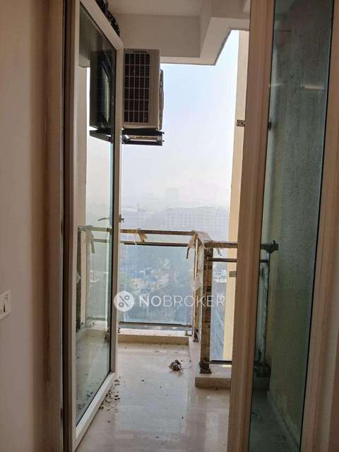 2 BHK Flat In Ambience Creacions For Sale  In Sector 22 A
