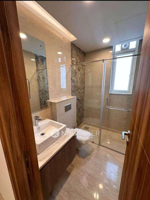 2 BHK Flat In Ambience Creacions For Sale  In Sector 22 A