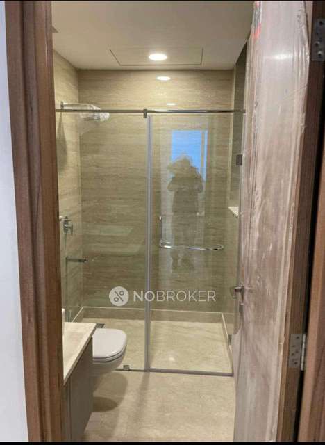 2 BHK Flat In Ambience Creacions For Sale  In Sector 22 A