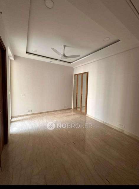 2 BHK Flat In Ambience Creacions For Sale  In Sector 22 A