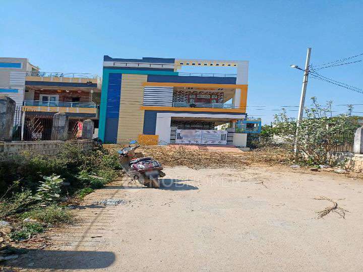 4+ BHK House For Sale  In Bolarum