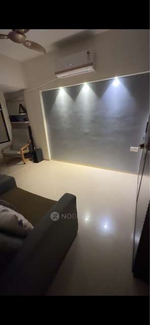 2 BHK Flat In Charkop Sai Vihar Chs Ltd For Sale  In Kandivali West