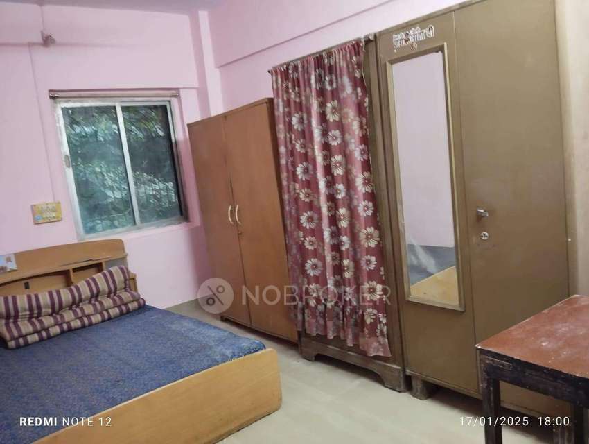 1 BHK Flat In Bombay Taximens Chs for Rent  In  Kurla West,