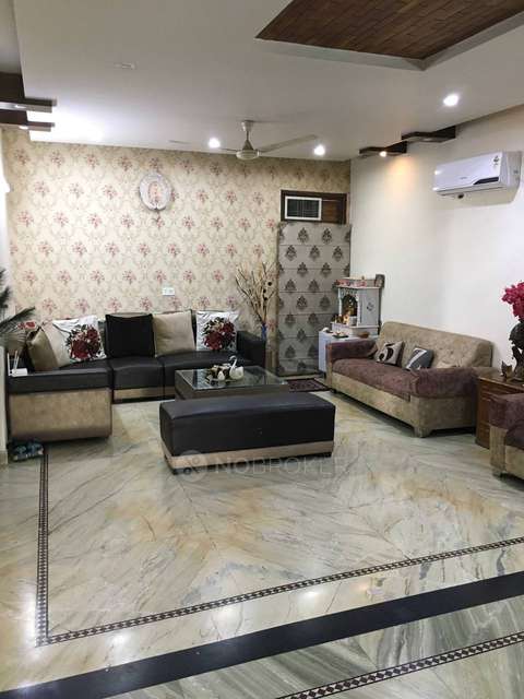 3 BHK Flat In Sb For Sale  In Mansarover Garden