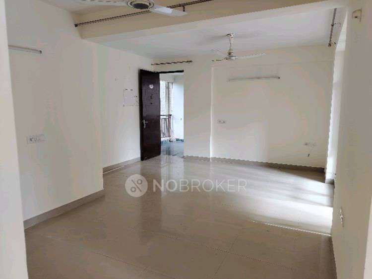 2 BHK Flat In Shree Vardhman Flora for Rent  In  Sector 90, Gurgaon