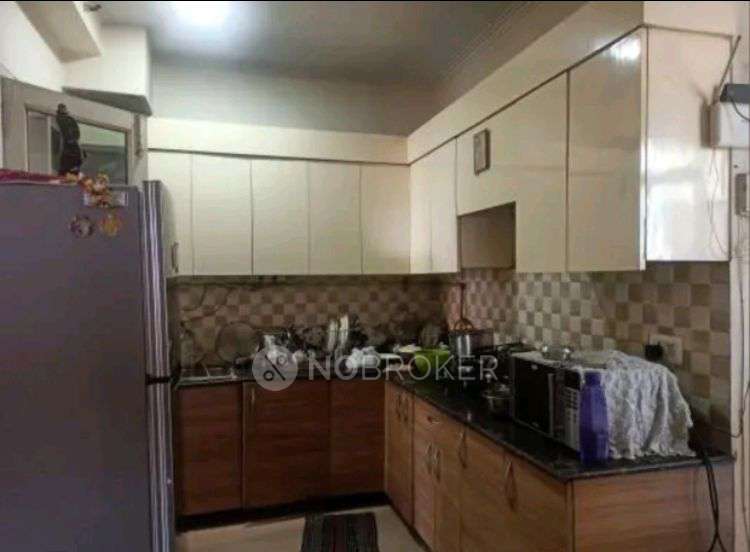 3 BHK Flat In Gaur City 1 Avenue 1 For Sale  In Guar City  1st Avenue N Tower