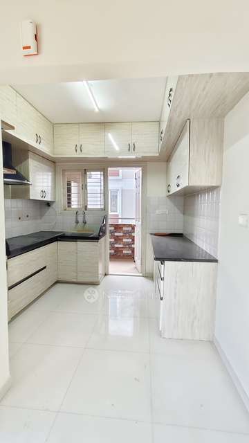 2 BHK Flat In Saroj Iris For Sale  In Gunjur - Nerige Road